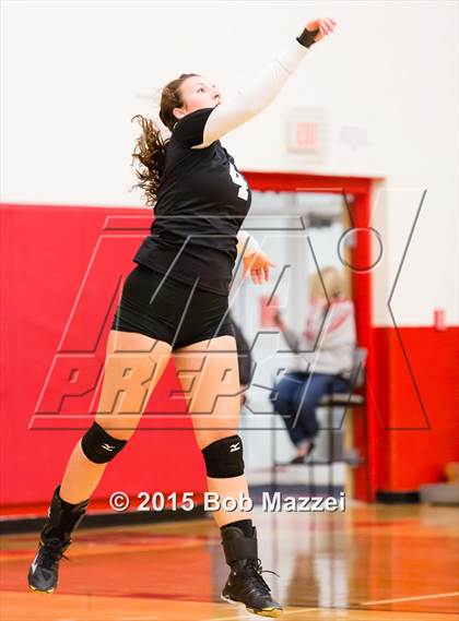 Thumbnail 2 in Aquinas [St. Thomas] vs Southern (OHSAA D4 Columbiana District Playoff) photogallery.