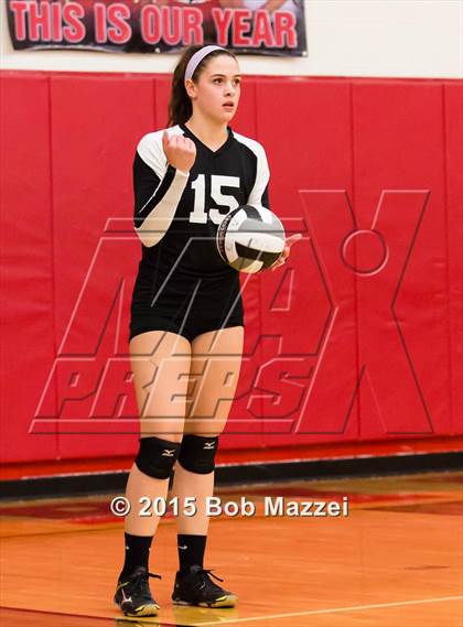 Thumbnail 2 in Aquinas [St. Thomas] vs Southern (OHSAA D4 Columbiana District Playoff) photogallery.