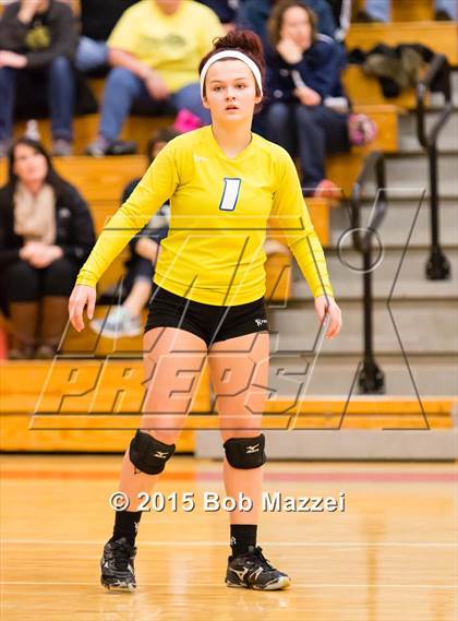 Thumbnail 2 in Aquinas [St. Thomas] vs Southern (OHSAA D4 Columbiana District Playoff) photogallery.