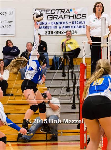 Thumbnail 1 in Aquinas [St. Thomas] vs Southern (OHSAA D4 Columbiana District Playoff) photogallery.