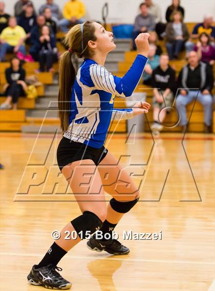 Thumbnail 1 in Aquinas [St. Thomas] vs Southern (OHSAA D4 Columbiana District Playoff) photogallery.