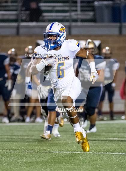 Thumbnail 1 in Clemens @ O'Connor (UIL 6A Bi-District Playoff) photogallery.
