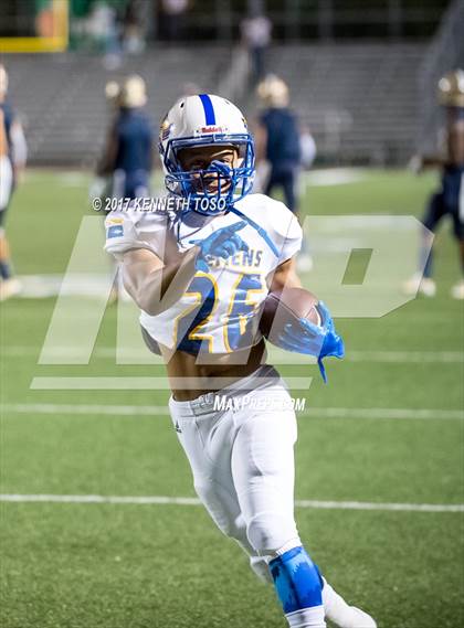 Thumbnail 2 in Clemens @ O'Connor (UIL 6A Bi-District Playoff) photogallery.