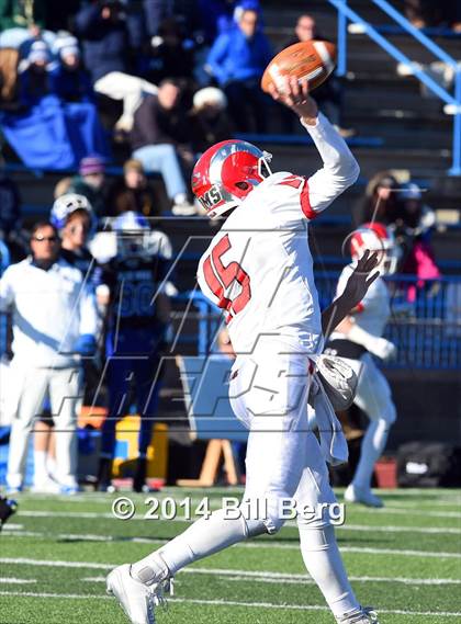 Thumbnail 2 in New Canaan vs Darien (CIAC Class L-Large Final) photogallery.