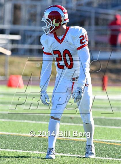 Thumbnail 2 in New Canaan vs Darien (CIAC Class L-Large Final) photogallery.