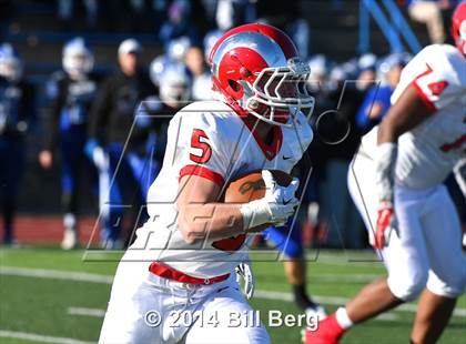 Thumbnail 3 in New Canaan vs Darien (CIAC Class L-Large Final) photogallery.