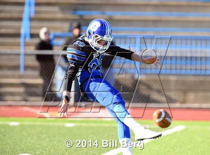 Thumbnail 1 in New Canaan vs Darien (CIAC Class L-Large Final) photogallery.