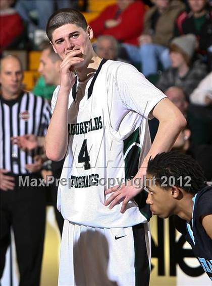 Thumbnail 2 in Bishop Kearney vs. Harborfields (NYSPHSAA Class A Semifinal) photogallery.