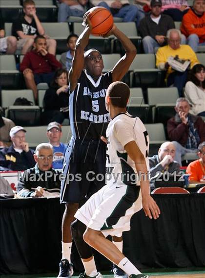 Thumbnail 2 in Bishop Kearney vs. Harborfields (NYSPHSAA Class A Semifinal) photogallery.