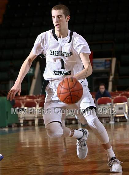 Thumbnail 1 in Bishop Kearney vs. Harborfields (NYSPHSAA Class A Semifinal) photogallery.