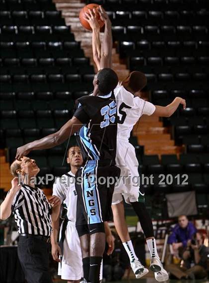 Thumbnail 1 in Bishop Kearney vs. Harborfields (NYSPHSAA Class A Semifinal) photogallery.