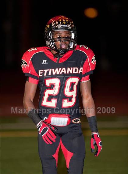 Thumbnail 1 in Upland vs. Etiwanda photogallery.