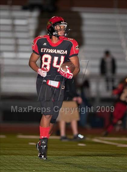 Thumbnail 2 in Upland vs. Etiwanda photogallery.