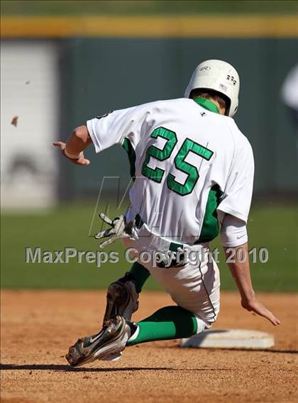 Thumbnail 3 in McNeil vs. Brenham (Rock Hardball Classic) photogallery.