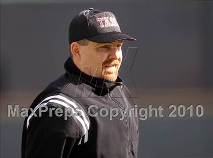 Thumbnail 3 in McNeil vs. Brenham (Rock Hardball Classic) photogallery.