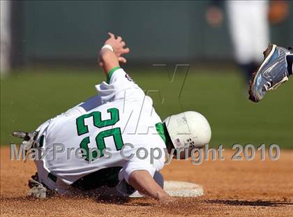 Thumbnail 2 in McNeil vs. Brenham (Rock Hardball Classic) photogallery.