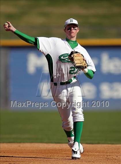 Thumbnail 2 in McNeil vs. Brenham (Rock Hardball Classic) photogallery.