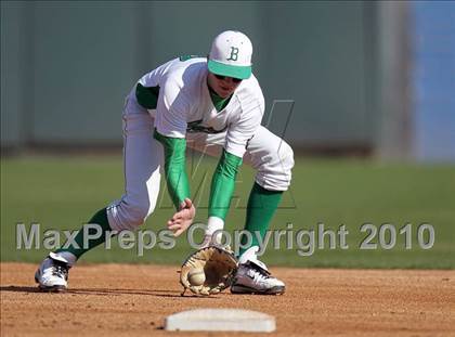Thumbnail 1 in McNeil vs. Brenham (Rock Hardball Classic) photogallery.