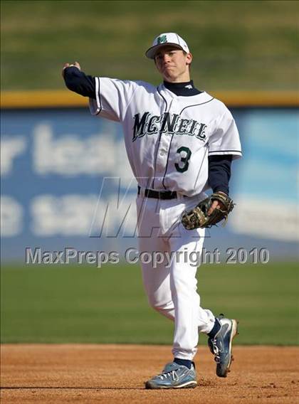 Thumbnail 1 in McNeil vs. Brenham (Rock Hardball Classic) photogallery.