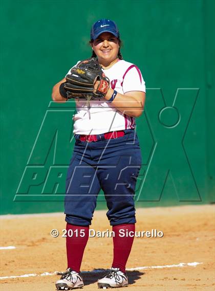 Thumbnail 1 in Gilbert vs. Perry (Red Mountain Tournament) photogallery.