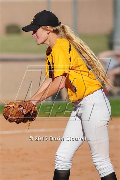 Thumbnail 3 in Gilbert vs. Perry (Red Mountain Tournament) photogallery.