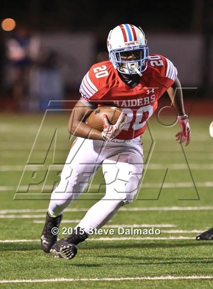 Thumbnail 1 in Archbishop Rummel vs Jesuit  (LHSAA District 1 Quarterfinal) photogallery.