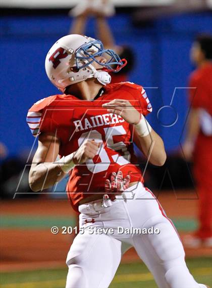 Thumbnail 3 in Archbishop Rummel vs Jesuit  (LHSAA District 1 Quarterfinal) photogallery.