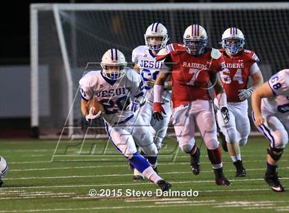 Thumbnail 3 in Archbishop Rummel vs Jesuit  (LHSAA District 1 Quarterfinal) photogallery.