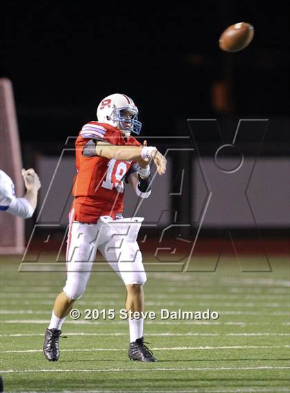 Thumbnail 3 in Archbishop Rummel vs Jesuit  (LHSAA District 1 Quarterfinal) photogallery.