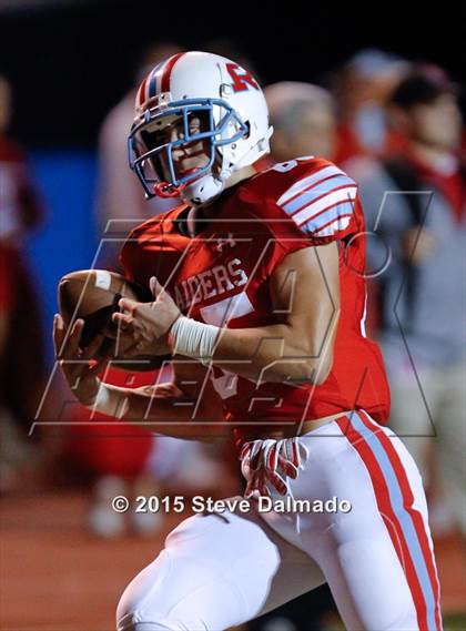 Thumbnail 2 in Archbishop Rummel vs Jesuit  (LHSAA District 1 Quarterfinal) photogallery.