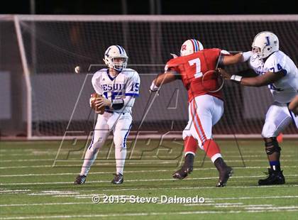 Thumbnail 2 in Archbishop Rummel vs Jesuit  (LHSAA District 1 Quarterfinal) photogallery.