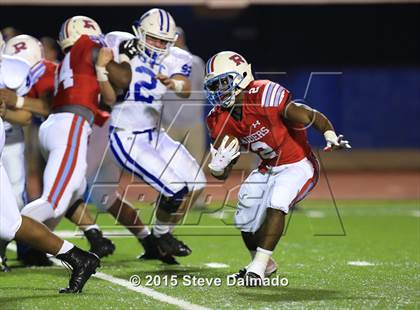Thumbnail 2 in Archbishop Rummel vs Jesuit  (LHSAA District 1 Quarterfinal) photogallery.