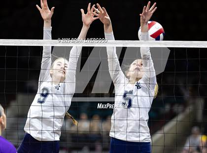 Thumbnail 1 in Pine Creek vs. Denver South (CHSAA 5A First Round) photogallery.