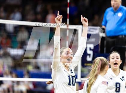 Thumbnail 3 in Pine Creek vs. Denver South (CHSAA 5A First Round) photogallery.