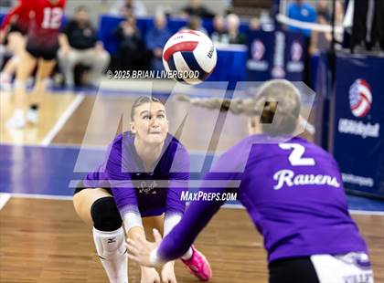 Thumbnail 2 in Pine Creek vs. Denver South (CHSAA 5A First Round) photogallery.