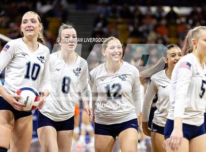 Thumbnail 2 in Pine Creek vs. Denver South (CHSAA 5A First Round) photogallery.