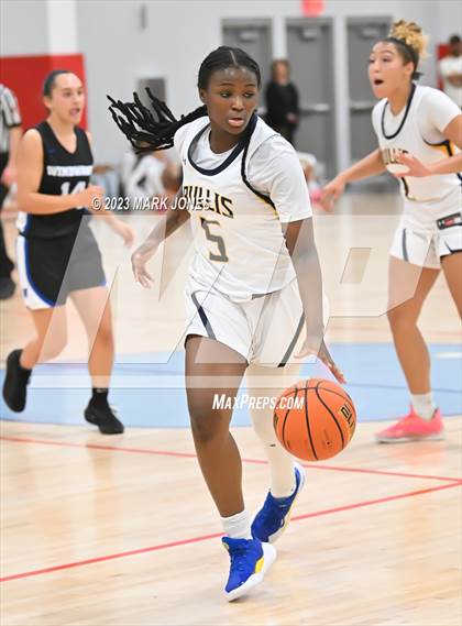 Thumbnail 3 in Bullis vs. Windward (Nike Tournament of Champions) photogallery.