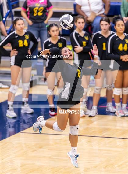 Thumbnail 2 in Santa Fe Christian vs. Patrick Henry (CIF SDS Division 2 Championships) photogallery.