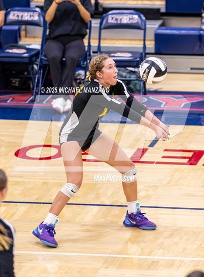 Thumbnail 3 in Santa Fe Christian vs. Patrick Henry (CIF SDS Division 2 Championships) photogallery.