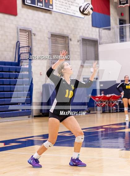 Thumbnail 3 in Santa Fe Christian vs. Patrick Henry (CIF SDS Division 2 Championships) photogallery.