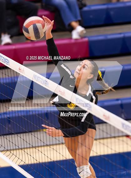 Thumbnail 3 in Santa Fe Christian vs. Patrick Henry (CIF SDS Division 2 Championships) photogallery.