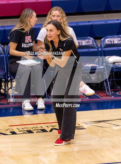 Thumbnail 3 in Santa Fe Christian vs. Patrick Henry (CIF SDS Division 2 Championships) photogallery.