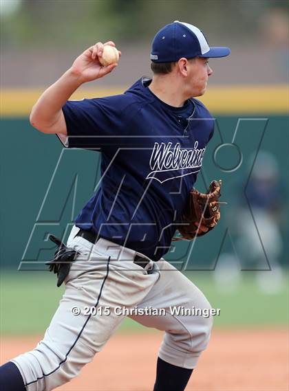 Thumbnail 1 in Hunter @ Cottonwood photogallery.