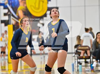 Thumbnail 3 in Frederick vs Thomas Jefferson photogallery.