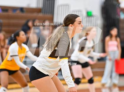 Thumbnail 2 in Frederick vs Thomas Jefferson photogallery.