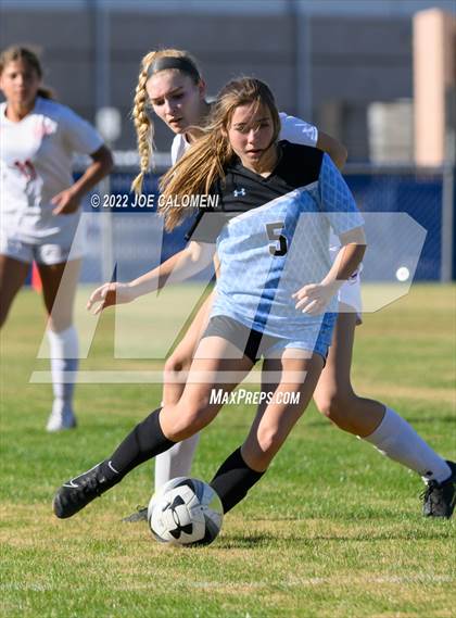 Thumbnail 3 in Lee Vs Harlan (NEISD Soccer Showcase) photogallery.