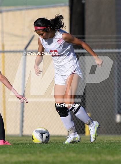 Thumbnail 1 in Lee Vs Harlan (NEISD Soccer Showcase) photogallery.