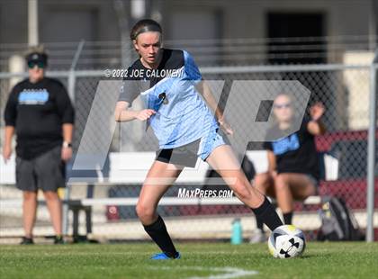 Thumbnail 2 in Lee Vs Harlan (NEISD Soccer Showcase) photogallery.