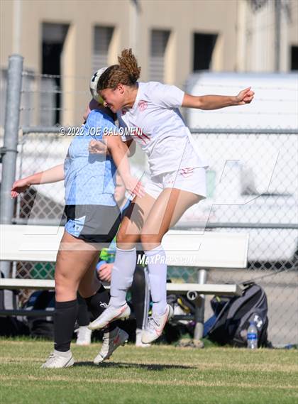 Thumbnail 1 in Lee Vs Harlan (NEISD Soccer Showcase) photogallery.