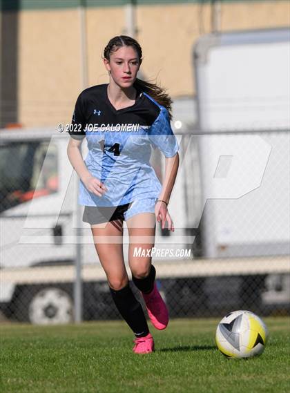 Thumbnail 3 in Lee Vs Harlan (NEISD Soccer Showcase) photogallery.